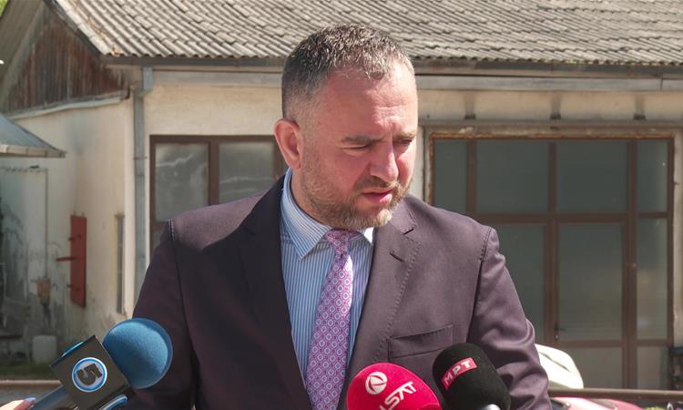Тошковски: Во план се законски измени за управување со електричните тротинети