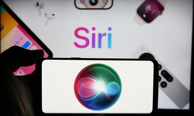 „Apple“ тврди: Новата „Siri“ нема да ви ласка