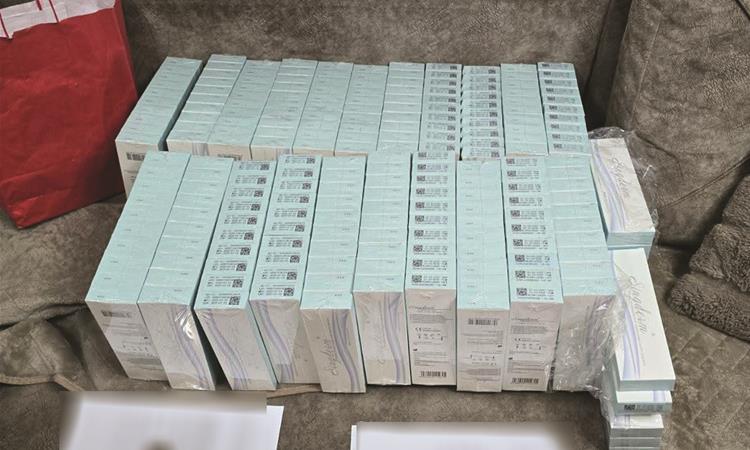 Царинска управа поднесе кривична пријава против доктор и медицинска сестра кои се обиделе да криумчарат ботокс