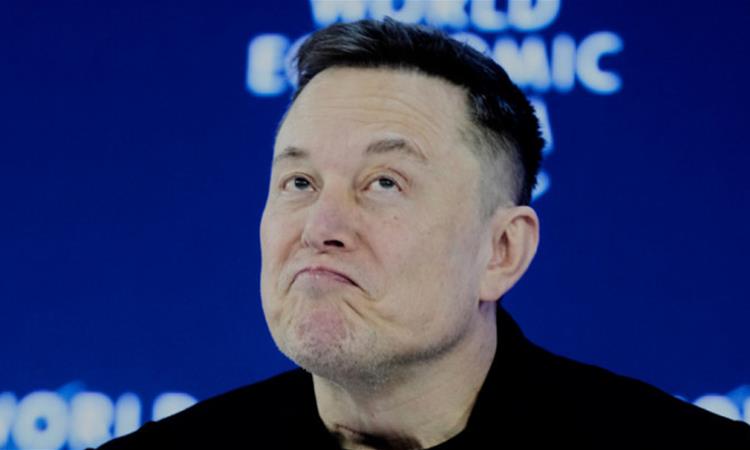 Илон Маск „потона“- за момент загуби огромно богатство, не е веќе билионер