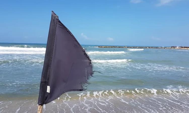 Опасна бактерија што јаде месо се шири низ Медитеранот, затворени се плажи- има ли заштита? 