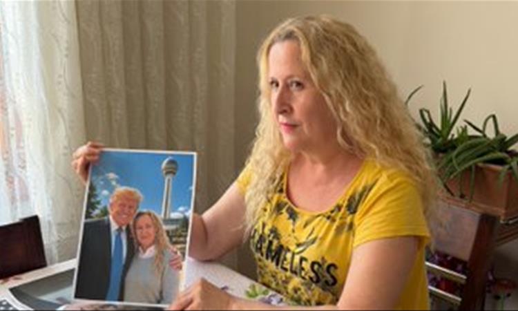 Турчинка тврди дека му е ќерка на Трамп: Ќе подготвам сарма од лозов лист за татко ми (ВИДЕО)