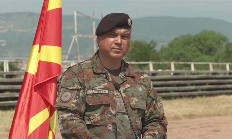 Командантот на НАТО за Европа Гринкевич во Скопје: Средби и посета на касарната „Илинден“