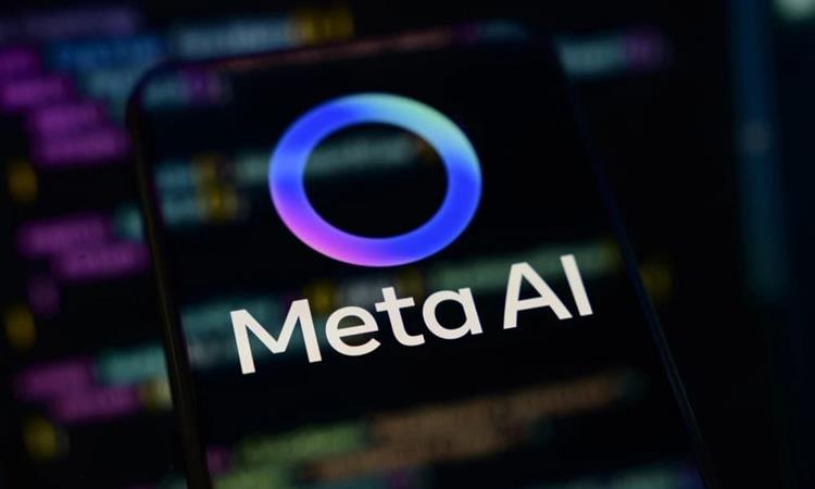 „Meta“ ги напаѓа „Amazon“ и „Google“: Ќе го продава својот вишок капацитет за вештачка интелигенција