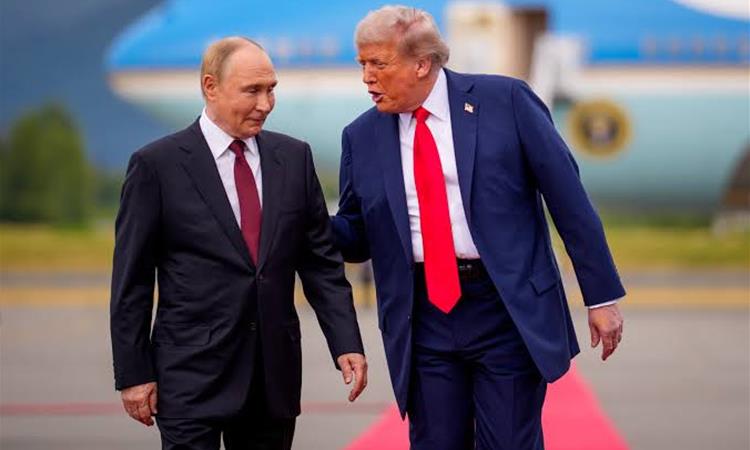 Песков: Путин е подготвен за разговор со Трамп
