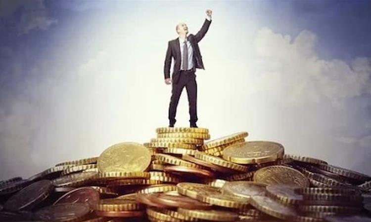 Светот минатата година добил речиси милион нови милионери