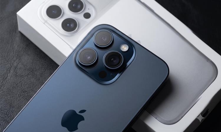 „Apple“ ја менува долгогодишната традиција: Новиот „iPhone“ добива промена што никој не ја сака