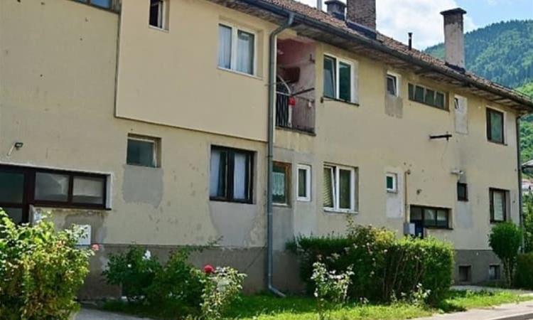 Со лопата си ја убил мајка си и братот- трагедија во Сараево: Ги испратив меѓу мачениците 