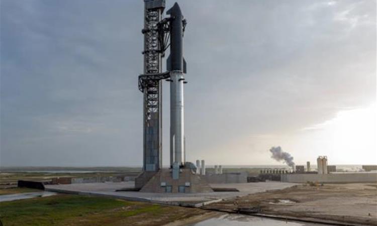 „Спејс Екс“ го одложува 13-от пробен лет на „Starship“ во последен момент