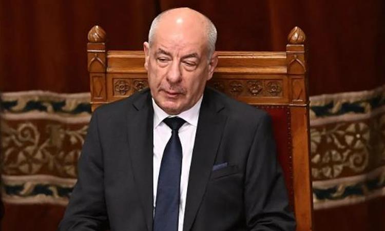 Унгарскиот претседател ја потпиша својата смена