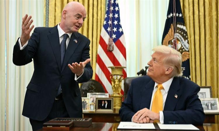 Доналд Трамп сака Инфантино да застане на чело на Обединетите нации 