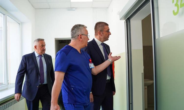 Мицкоски: Целосно е реконструирано и пуштено во употреба одделението за Трауматологија во стара Градска болница
