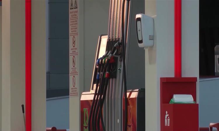 Горивата повторно поскапуваат - дизелот за 4,5 денари, бензините за 3 денари по литар