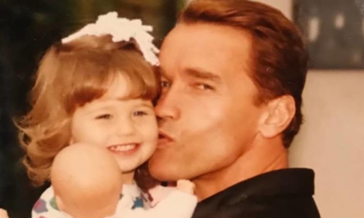 Ќерката на Арнолд Шварценегер објави снимки од детството за да му го честита роденденот (ФОТО)