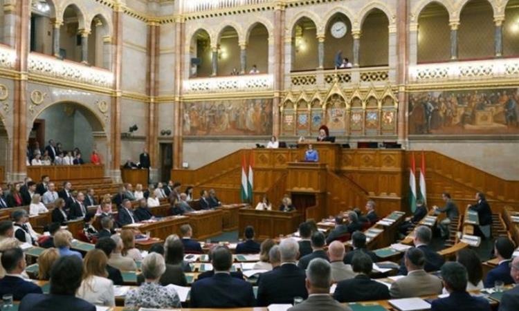 Унгарија добива нов претседател