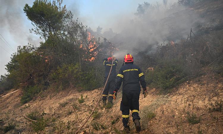 Во моментов состојбата со пожарот на Халкидики е подобрена