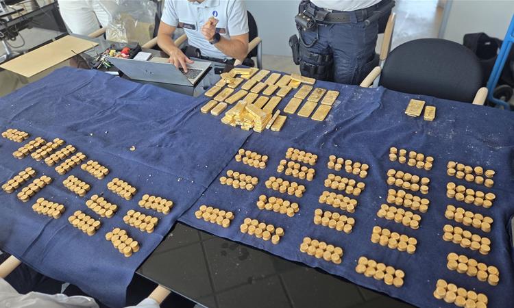 Работници при ископ на канализациска цевка во Белгија, пронашле злато вредно 9 милиони евра.