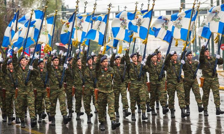 Грција воведе деветмесечен воен рок 