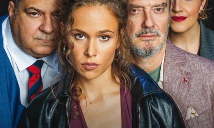 Наградуваната „Уна“ на Звездара театар со изведби на 7 и 9 септември во МНТ