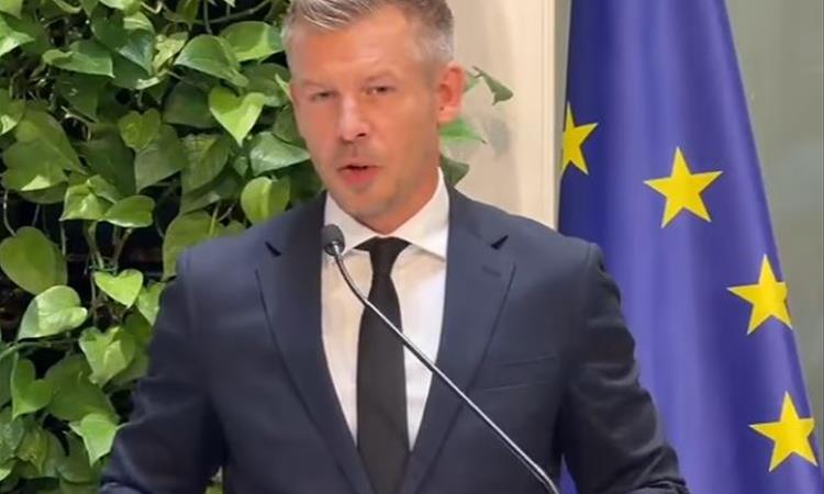 Маѓар: Земјите од Западен Балкан направија многу, а Македонија дури го промени името