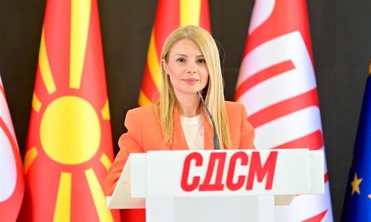 Штерјова: Мицкоски за две години направи долг колку половина од задолжувањата за 35 години