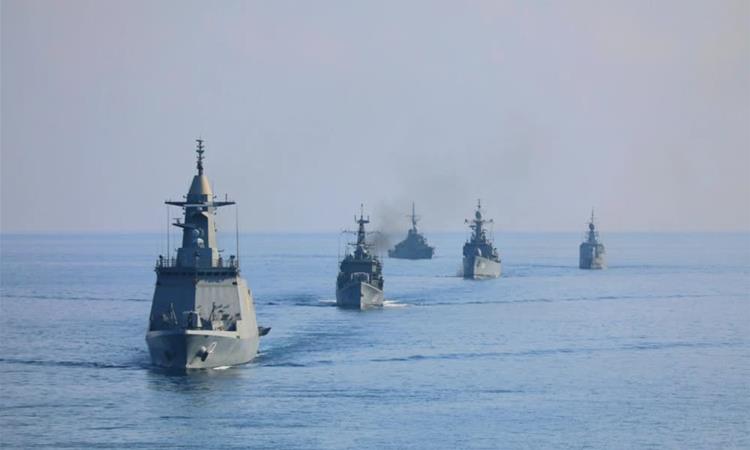 Иран најавува нов коридор низ Ормускиот Теснец, Оман молчи