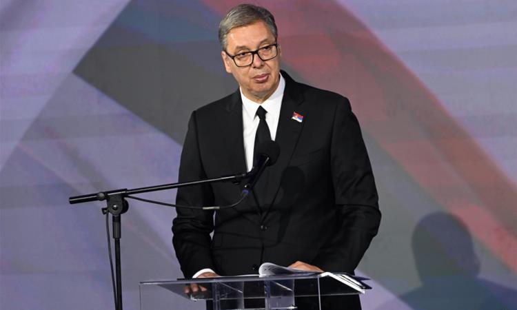 Почна предизборната кампања во Србија: Вучиќ ќе поднесе оставка на 27 септември за да се соочи со студентите