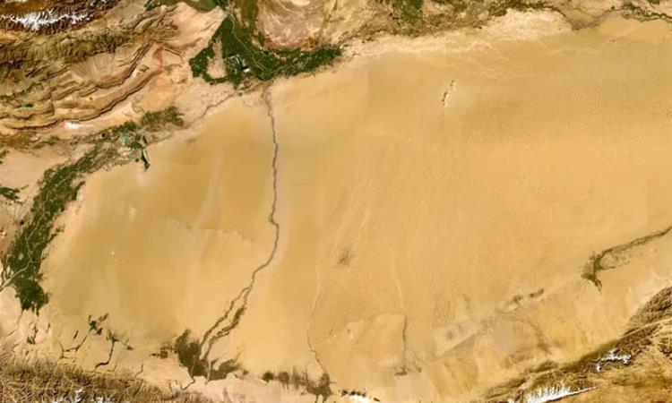 Под пустината во Кина се пронајдени големи извори на вода 