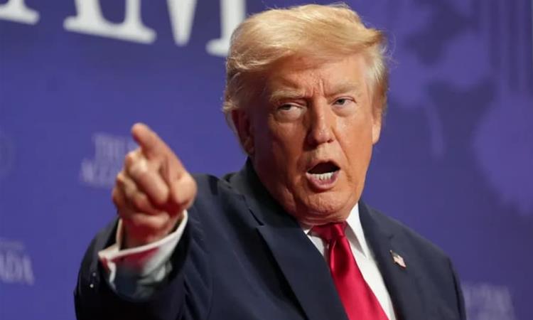 Трамп укина 810 милиони долари што ги одобри Конгресот 