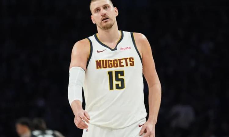 Никола Јокиќ добива најголем договор во историјата на НБА? 