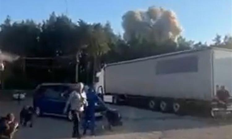 Напад пред прагот на НАТО: Руско беспилотно летало удри близу границата, се огласија сирените