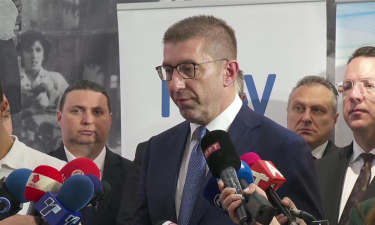 Мицкоски: За да имаме ефект во преговорите со Бугарија  добро е е да има претставници од Европската унија 