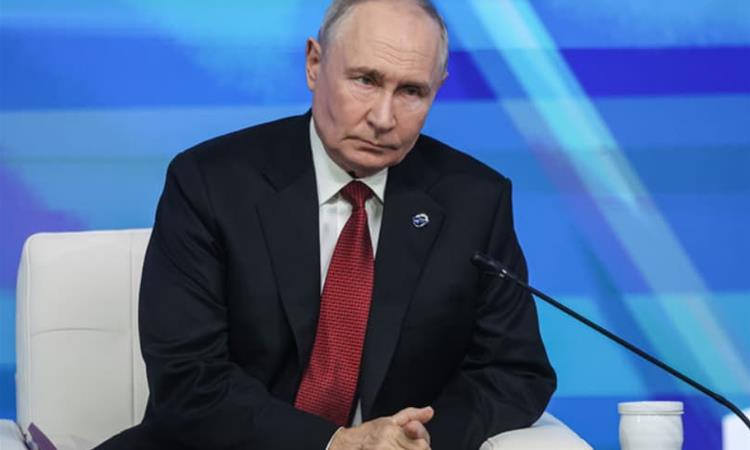 Путин во обраќањето: Не можеме да бидеме сигурни дека нема да се користи нуклеарно оружје(ВИДЕО)