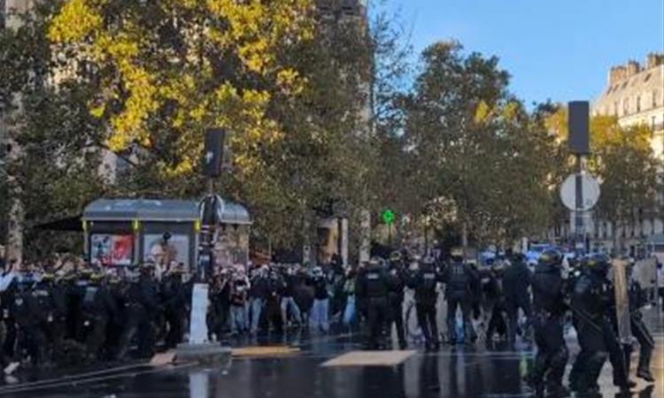 Меланшон; „Бастилја повторно освоена“ по големиот студентски митинг во Париз