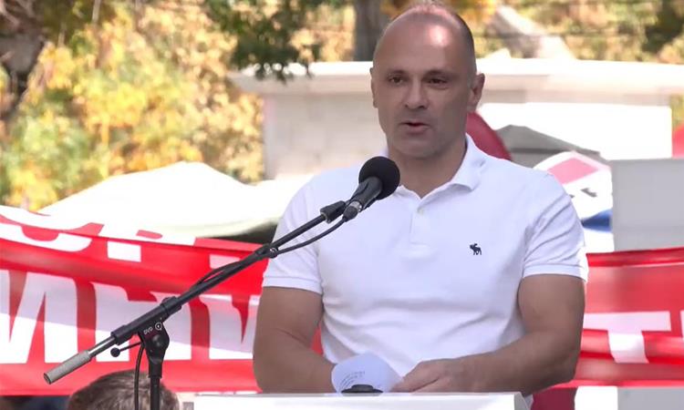 Филипче од маршот на СДСМ: Предците се бореа да имаме држава, ние мора да се избориме младите да останат во неа
