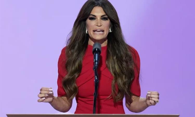 Несудената снаа на Трамп мора да си замине- Вашингтон бара оставка од амбасадорката на САД во Грција 