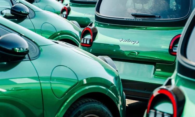 „Renault“ вели „доста е веќе“: Уморни се од тоа што ги копираат