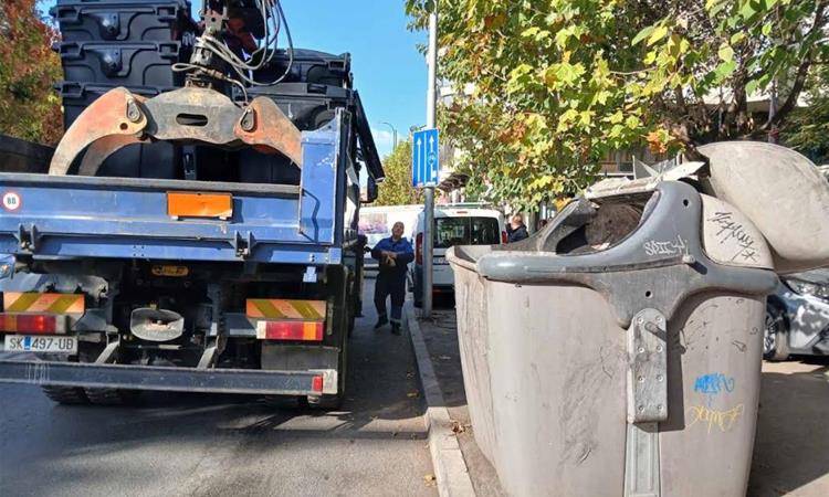 ЈП Комунална хигиена-Скопје ги стави во употреба новите специјални комунални возила