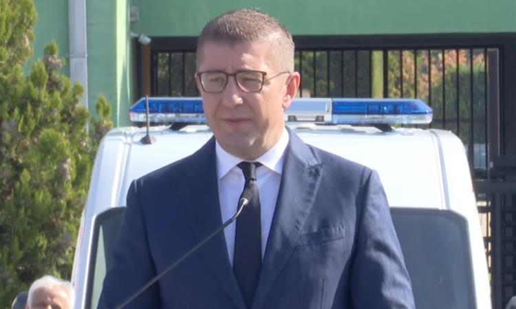 Мицкоски на промоција на нови амбулантни возила: Наш приоритет во периодот кој следи се инвестициите во здравството