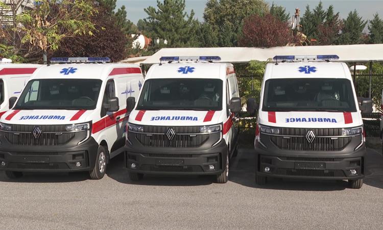 Нови 100 амбулантни возила добива итната медицинска помош во државата, преговори за уште 50 дополнителни