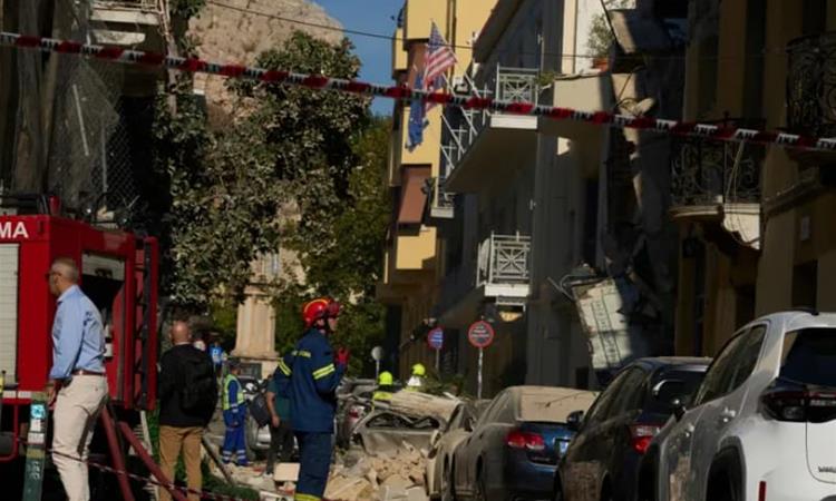 Експлозија во Атина: Познати се деталите за стапицата, поставена во станбена зграда- има повредени (ВИДЕО)