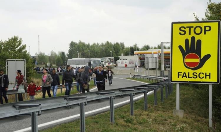Германија ги заострива критериумите за полагање германски јазик за доселениците- имало многу измами 
