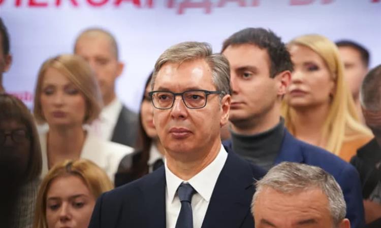 Вучиќ: Разговарав со Макрон, верувам дека се враќаме на власт по две години 