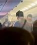Видео: На лет на „Ер Азија“ експлодирала надворешна батерија