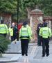 Ужас во Англија: 80- годишен човек е запален во двор, соседите слушнале крици (ВИДЕО)