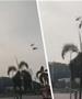 Снимен е ужасниот момент на судирот на два хеликоптери во Мелезија- нема преживеани (ВИДЕО)