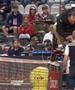 Хаос во Рим: Тенисер загуби меч и му се нафрли на судијата (ВИДЕО)
