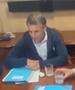 Елисејска палата: Белиот предмет на бирото на Макрон е марамче, а не дрога