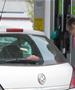 Французин си ја заборавил сопругата на бензинска- се сетил на неа откако поминал 300 километри