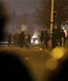Повредени десетина полицајци во вооружени масовни напади во Лимож- запалени возила, фрлени молотови коктели (ВИДЕО)